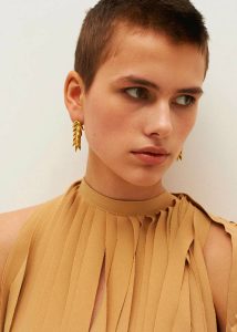 Bevza Spikelet Short Earrings - Gold Gold Jewelry Women The Frankie Shop - Image 4