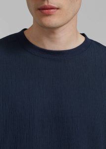 Blue Tops Eliott Crinkle Tee - Navy Men The Frankie Shop - Image 2