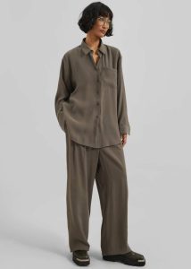 Bottoms Women The Frankie Shop Green Meilen Pintuck Trousers - Olive - Image 3