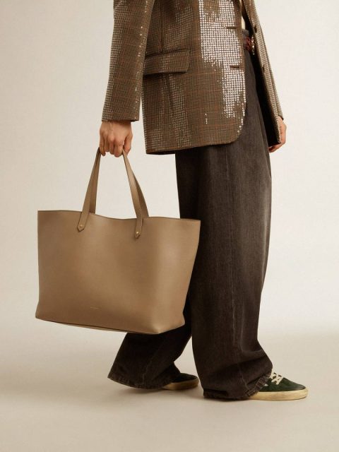 Dove Gray Women Shoulder Bags Golden Goose Dove-Gray Pasadena Bag In Smooth Leather With Gold Logo - Image 3