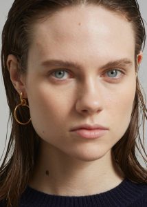 Gold The Frankie Shop Otiumberg Laguna Hoops - Gold Jewelry Women - Image 4