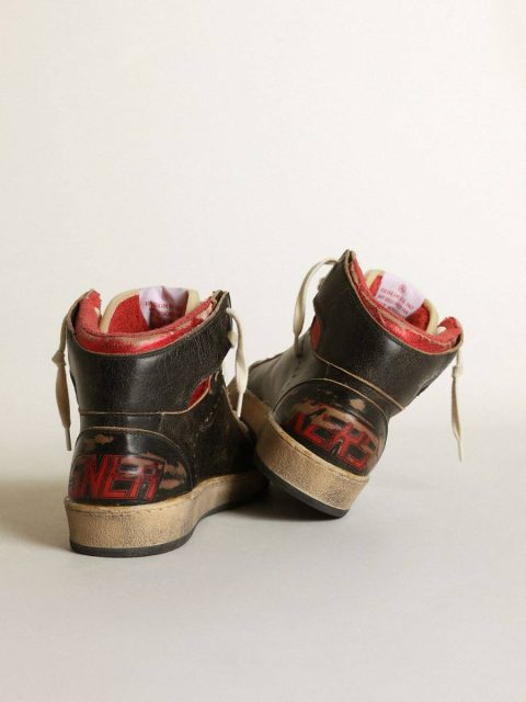 Golden Goose Black Women's Sky-Star In Black Glossy Leather With Red Star Sky-Star Women - Image 5