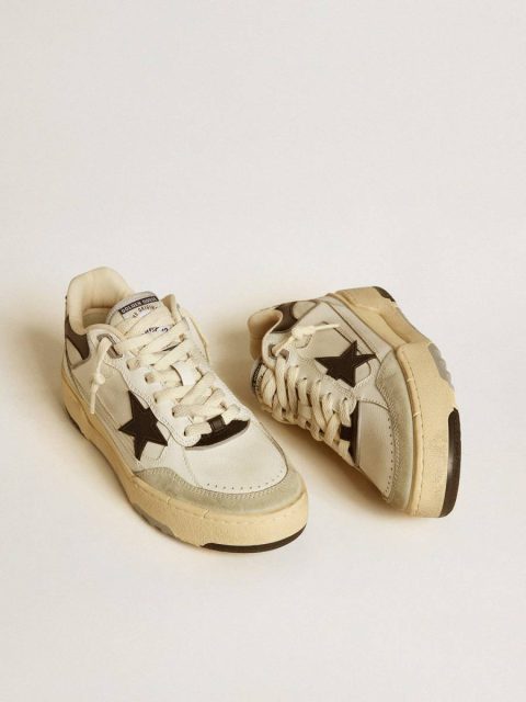 Golden Goose Forty2 Women’s Forty2 With Black Star And Black Leather Heel Tab Women - Image 2