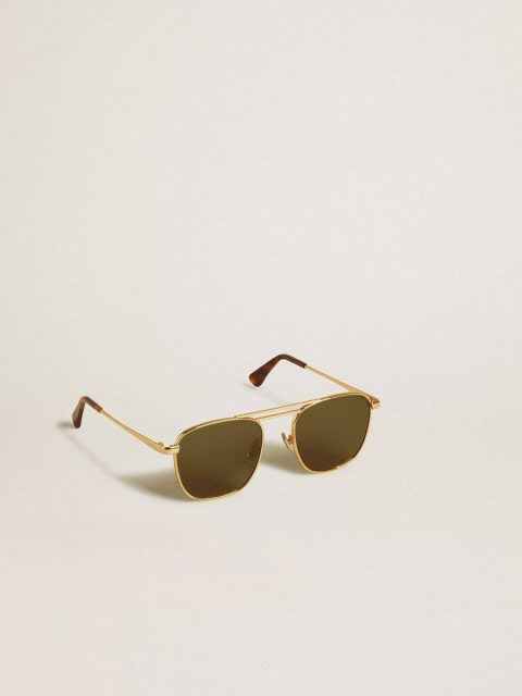 Golden Goose Gold Women Sunglasses Aviator Style Sunglasses With Gold Frame And Green Lenses