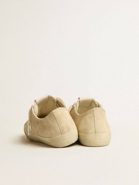 Golden Goose Men Men’s V-Star In Pearl Suede With Silver Metallic Leather Star V-Star - Image 4