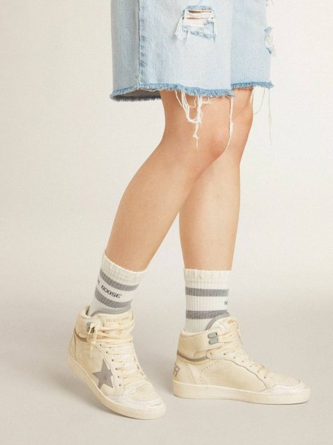 Golden Goose Women's Sky-Star In Leather With Light Blue Leather Star And White Heel Tab White Sky-Star Women - Image 3