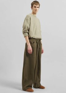 Green Fae Balloon Pants - Army Green Men Bottoms The Frankie Shop - Image 5