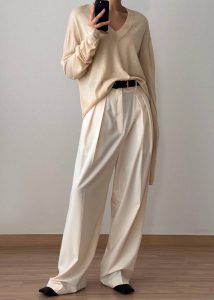 Juro V-Neck Knit - Butter Knitwear The Frankie Shop Beige Women - Image 3
