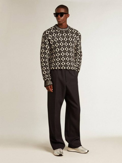 Knitwear Round-Neck Sweater With Geometric Pattern In Vintage White And Black Golden Goose Vintage White And Black Men - Image 3