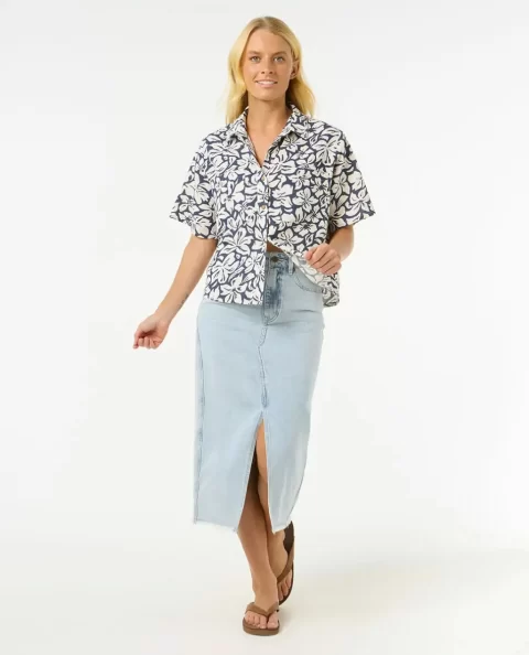 Las Dalias Short Sleeve Shirt Women Rip Curl Shirts & Tops - Image 4