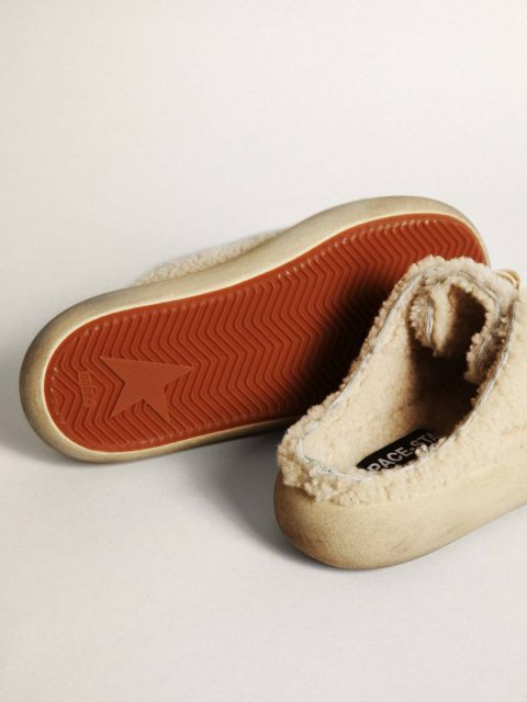 Men Golden Goose Men’s Space-Star Sabots In Beige Shearling With White Leather Star Space-Star - Image 4