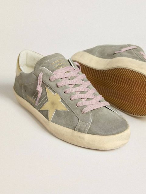Men Super-Star In Gray Suede With Gold Metallic Leather Star And Heel Tab Golden Goose Super-Star - Image 3