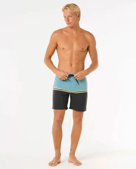 Mens Boardshorts Rip Curl Mirage Combine 18" Boardshorts - Image 4