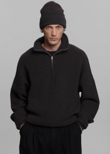Purple Amo Wool Beanie - Dark Plum Headwear Men The Frankie Shop - Image 3