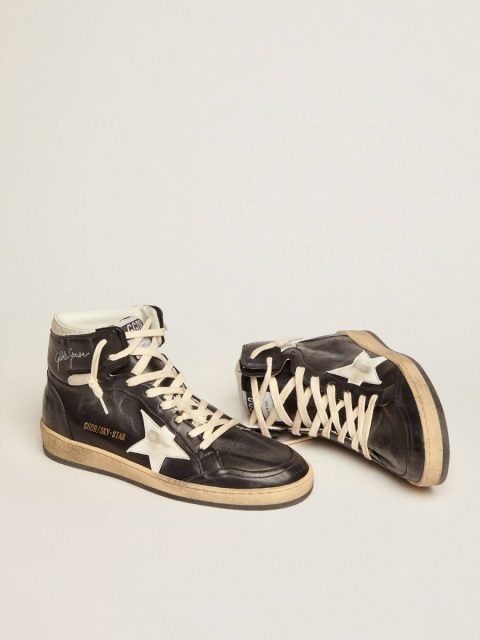 Sky-Star Women Golden Goose Women's Sky-Star In Black Nappa With White Star - Image 2