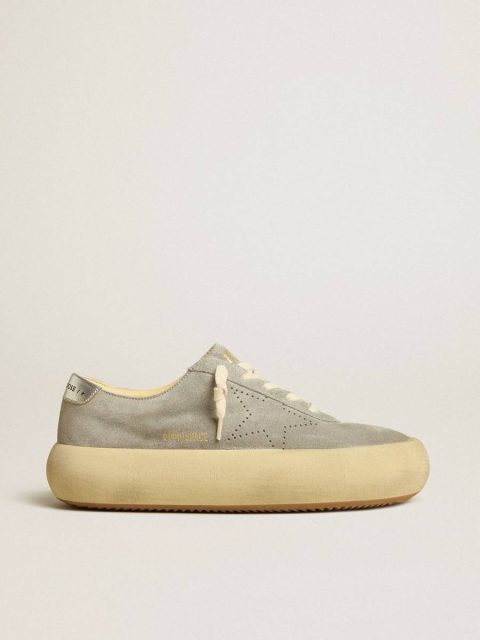 Space-Star Women Golden Goose Women's Space-Star Shoes In Ice-Gray Suede With Perforated Star