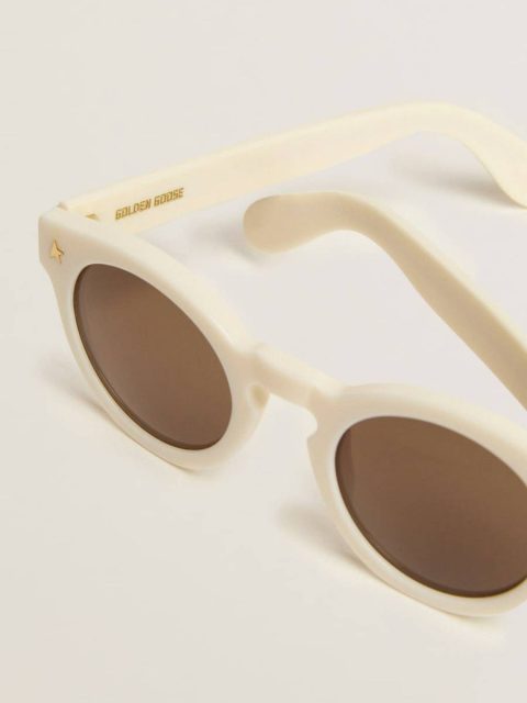 Sunglasses White Golden Goose Sunglasses Panthos Model With White Frame And Gold Details Women - Image 2