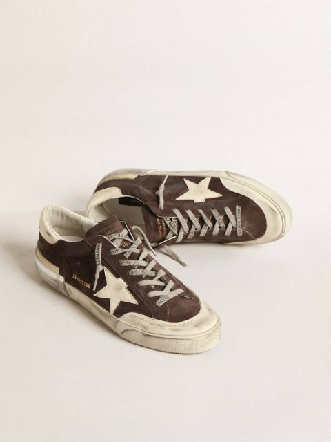Super-Star Golden Goose Men Super-Star In Gray Suede With Ecru Nappa Star And Heel Tab - Image 2