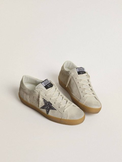 Super-Star Women Women's Super-Star In Ice-Gray Suede With Silver Glitter Star And Leather Heel Tab Golden Goose - Image 2