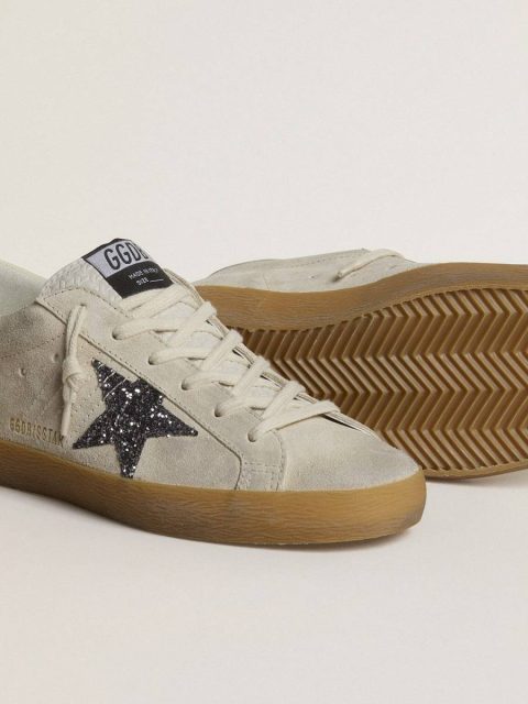 Super-Star Women Women's Super-Star In Ice-Gray Suede With Silver Glitter Star And Leather Heel Tab Golden Goose - Image 3