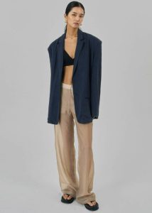 The Frankie Shop Blue Outerwear Keenan Linen Oversized Blazer - Navy Women