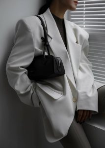 The Frankie Shop Outerwear White Billie Oversized Blazer - Cream Women - Image 4
