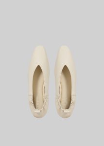 The Frankie Shop Women Flats A.emery Brie Flats - Eggshell White