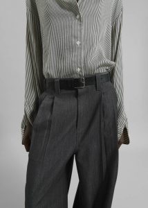 The Frankie Shop Women Grey Nellore Pleated Denim Pants - Dark Grey Melange Bottoms - Image 4