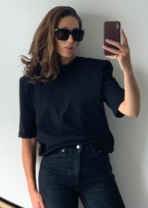 Tops Carrington Padded Shoulder Tee - Black Black Women The Frankie Shop