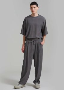 Tops Grey Men The Frankie Shop Eliott Crinkle Tee - Charcoal - Image 4