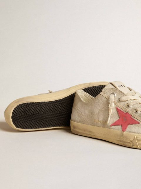 V-Star Men Men's V-Star In Light Gray Canvas With A Red Leather Star Golden Goose - Image 3
