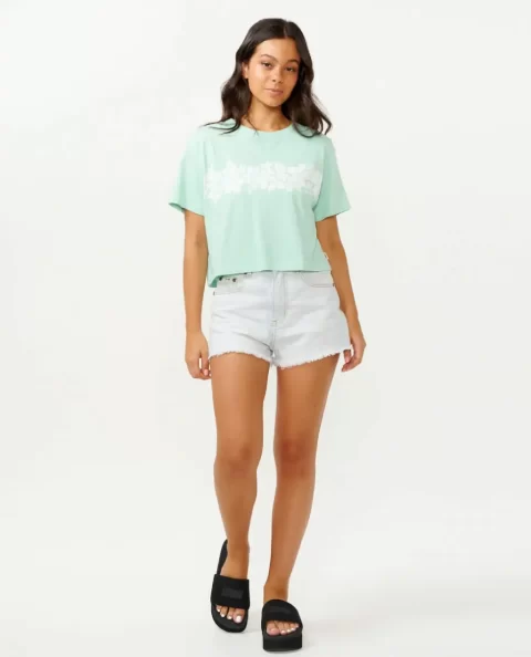 Waikiki Crop Tee Tees & Tanks Women Rip Curl - Image 4