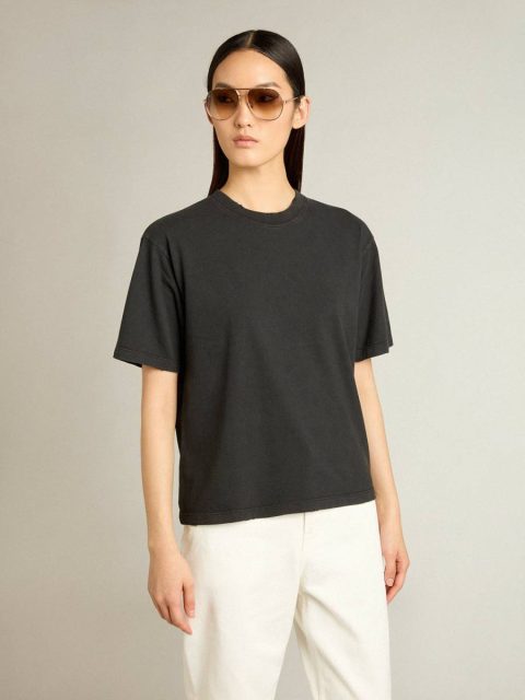 Washed Black T-Shirts & Tops T-Shirt In Washed Black With Reverse Logo On The Back - Jersey Capsule Women Golden Goose - Image 2