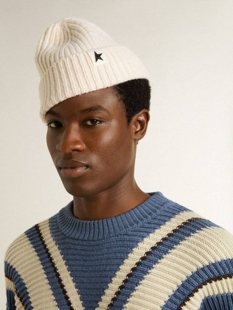 White Wool Beanie With Black Star Hats Papyrus White Golden Goose Women - Image 3