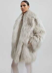 Women Grey The Frankie Shop Outerwear Liza Short Faux Fur Coat - Grey - Image 4