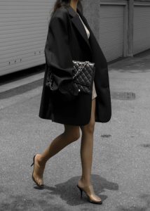 Women Outerwear The Frankie Shop Black Dee Maxi Oversized Blazer - Black - Image 2