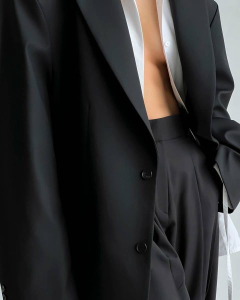 Women Outerwear The Frankie Shop Black Dee Maxi Oversized Blazer - Black - Image 4