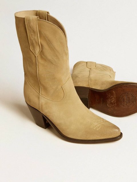 Women Wish Star Low Boots In Sand-Colored Waxed Suede With Star Embroidery Boots Golden Goose - Image 4